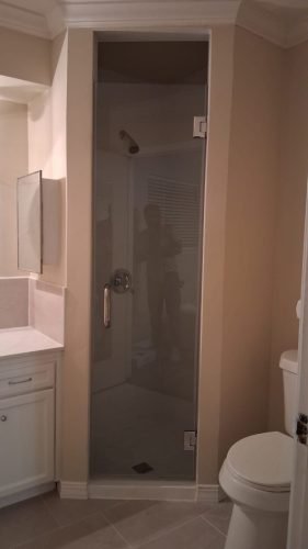 Frameless Corner Shower Enclosure, Beige Tile — Houston TX