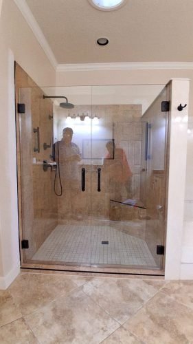 Frameless Walk-in Shower with Bench, Full View — Houston TX